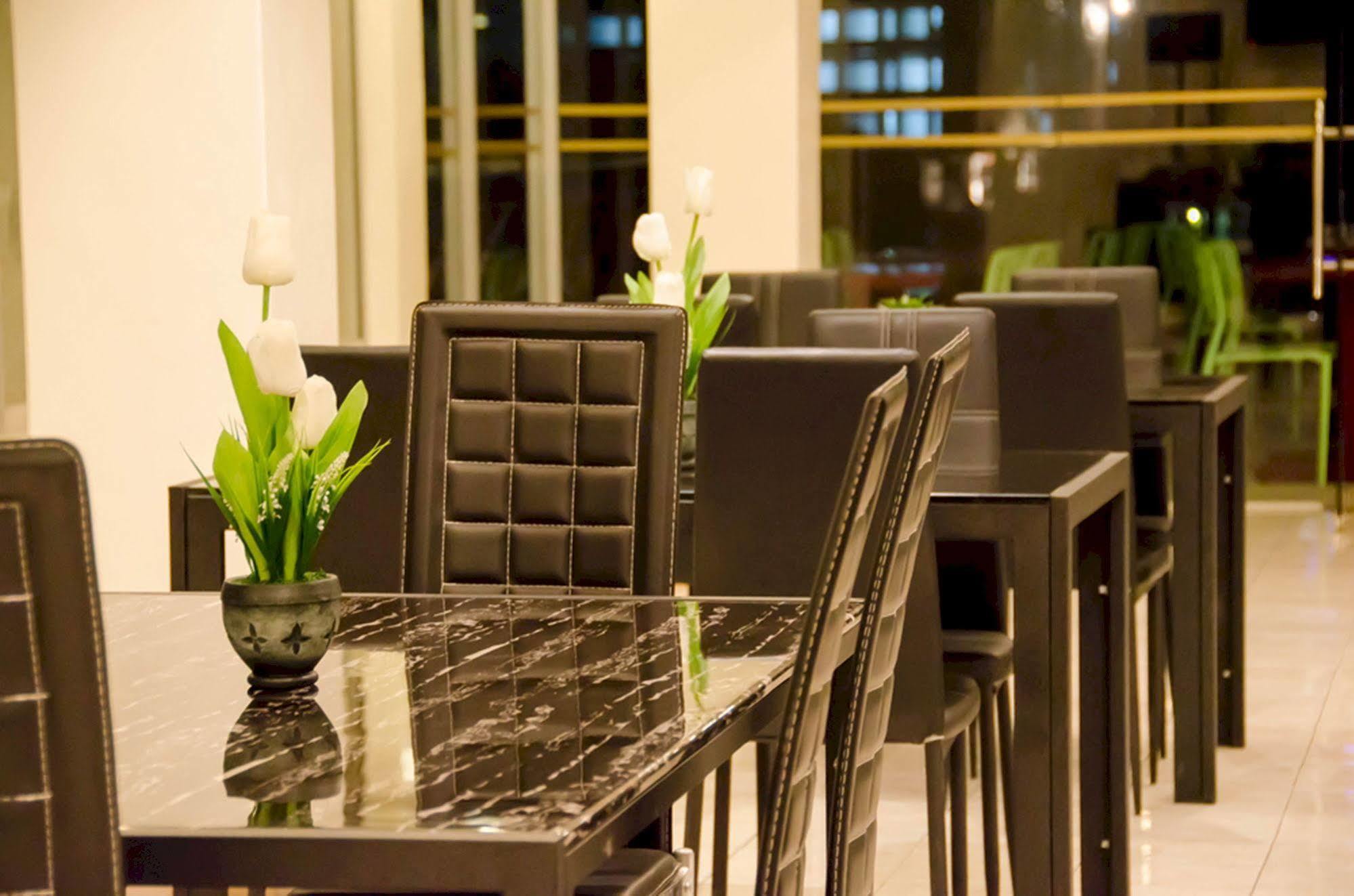 Allson'S Inn Cebu Extérieur photo
